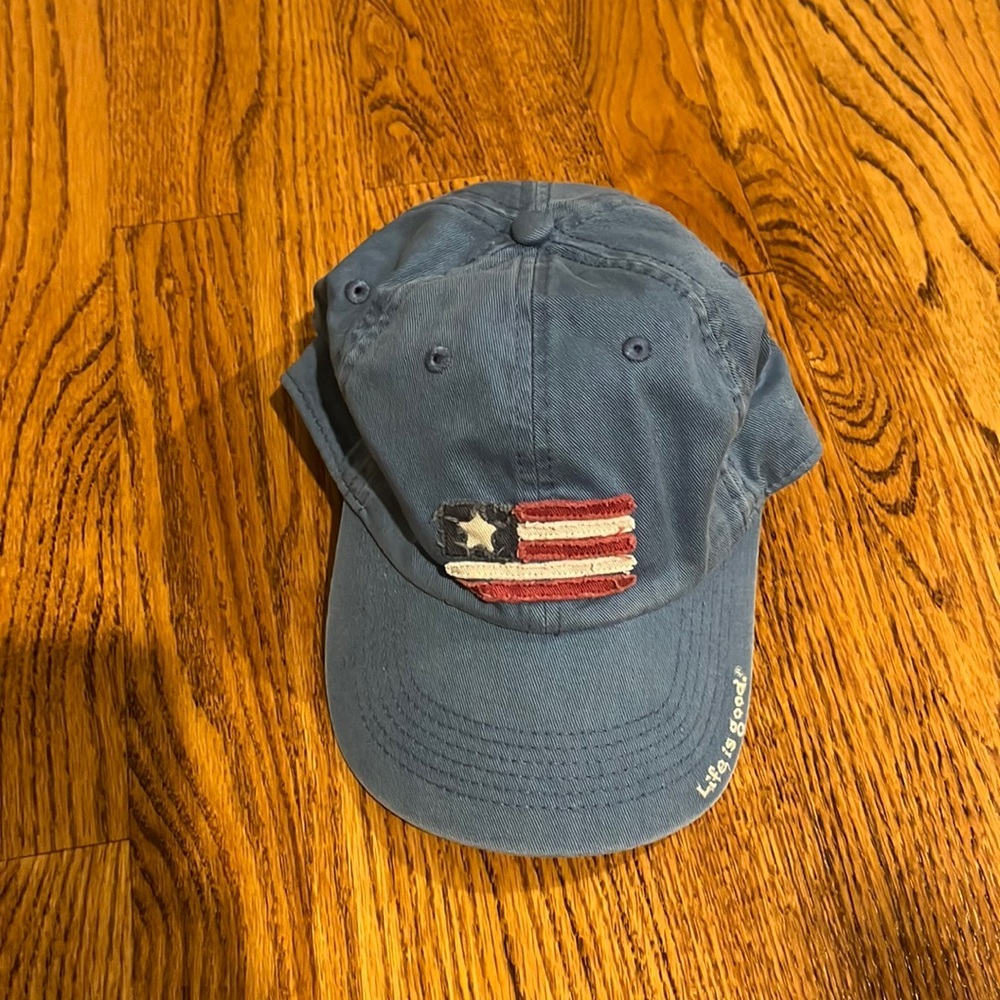 Life is Good Boy’s American Flag Blue Hat Size M/L 5-10